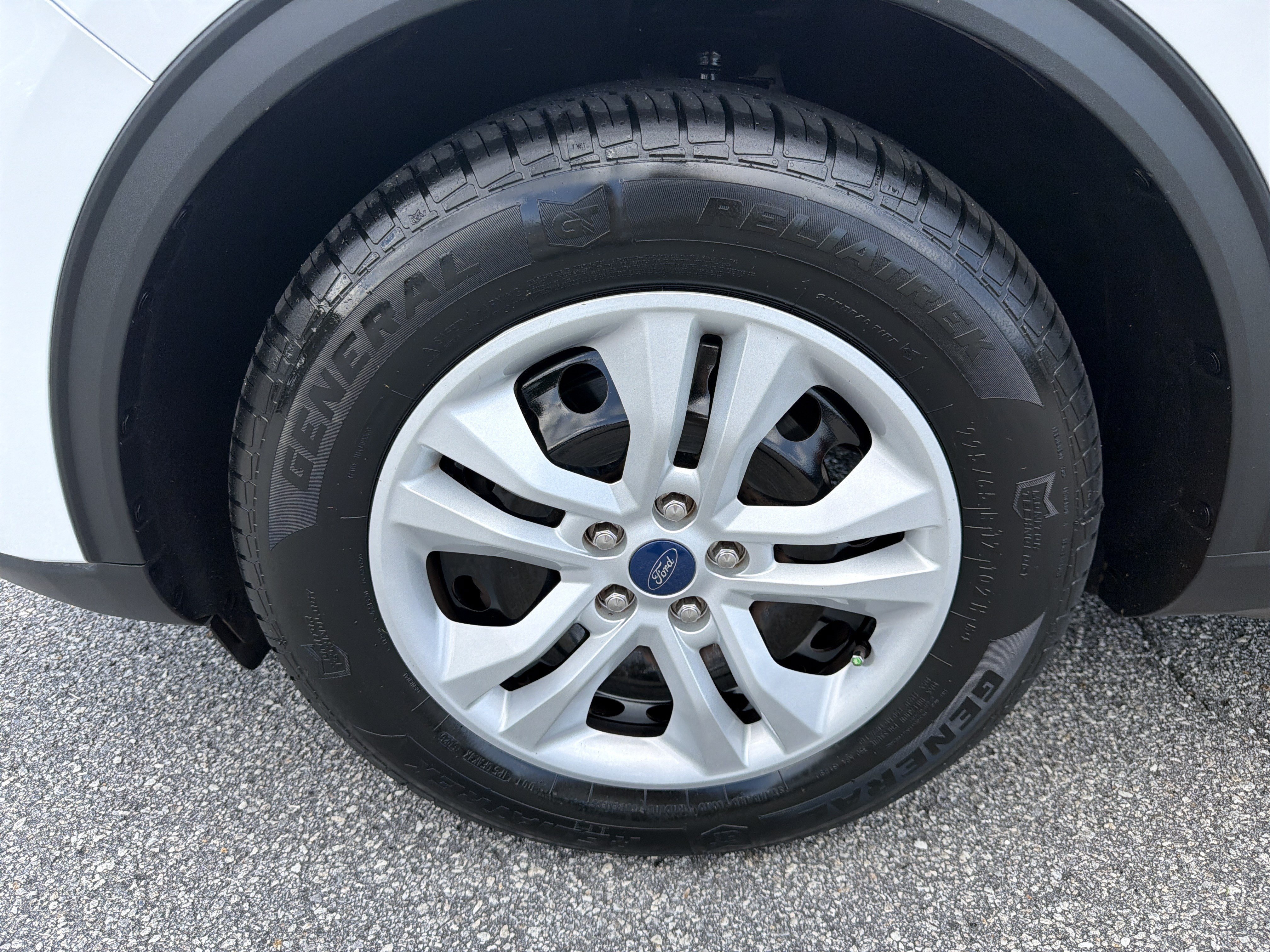 Used 2022 Oxford White Ford S image 20