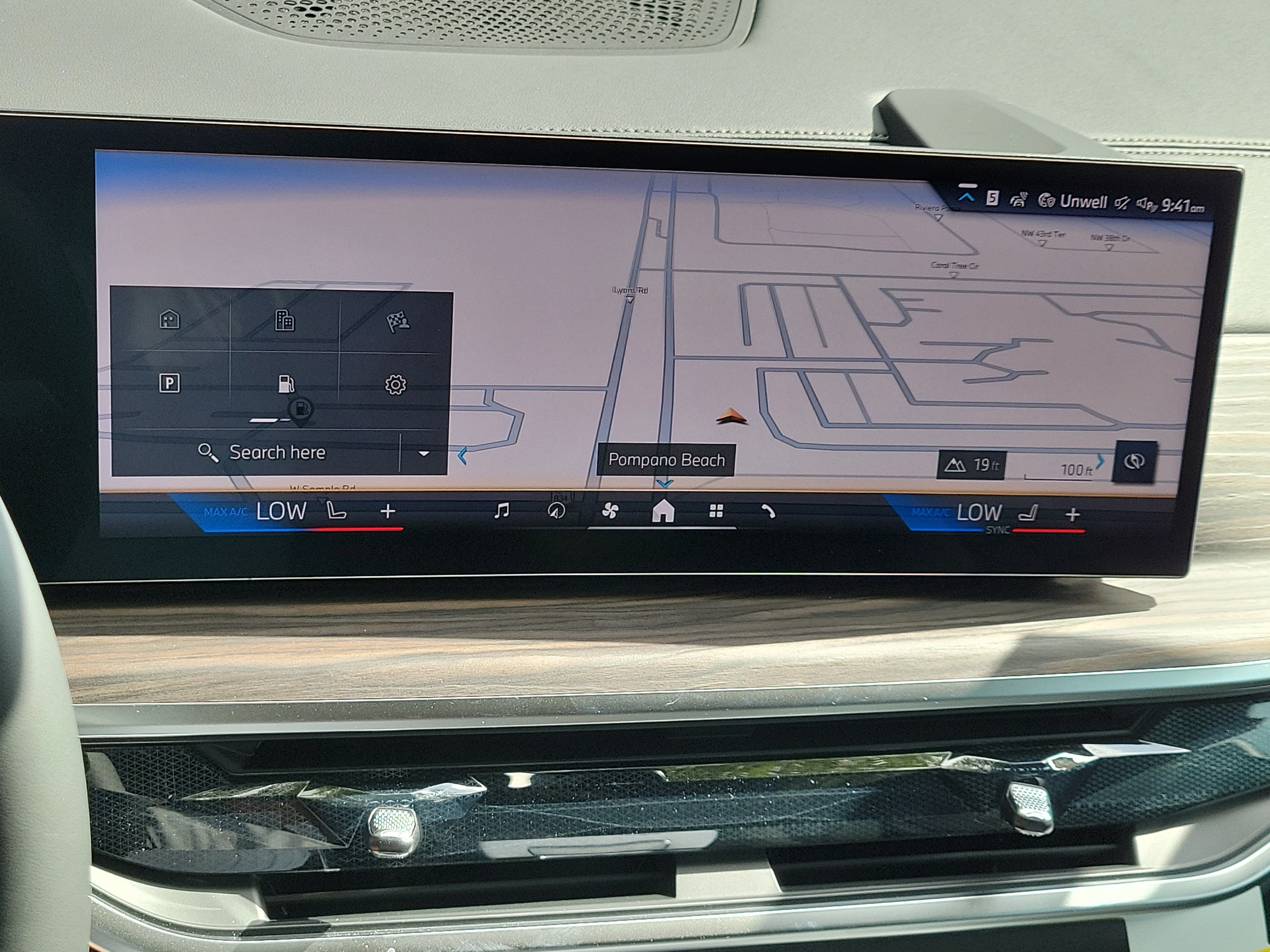 New 2026 Dravit Grey Metallic BMW sDrive40i image 25