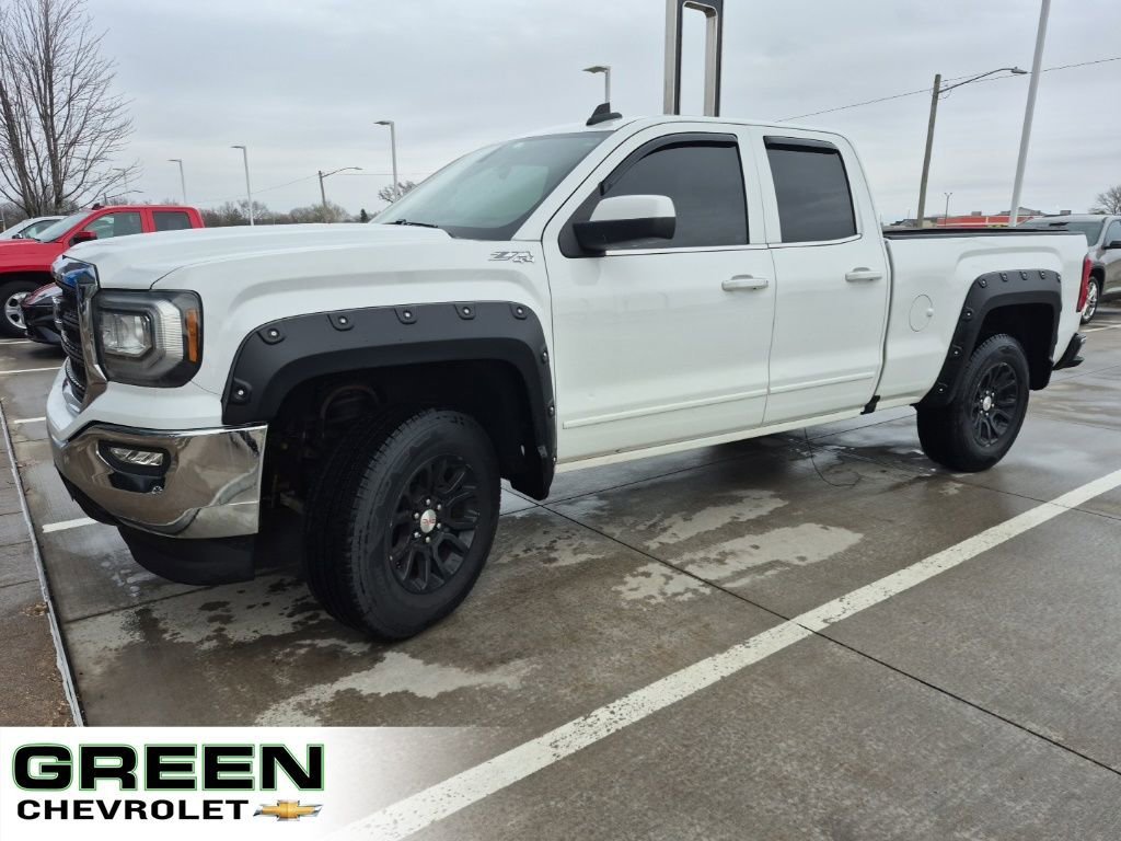 2016 GMC Sierra 4WD Double Cab Standard Box SLE's photo