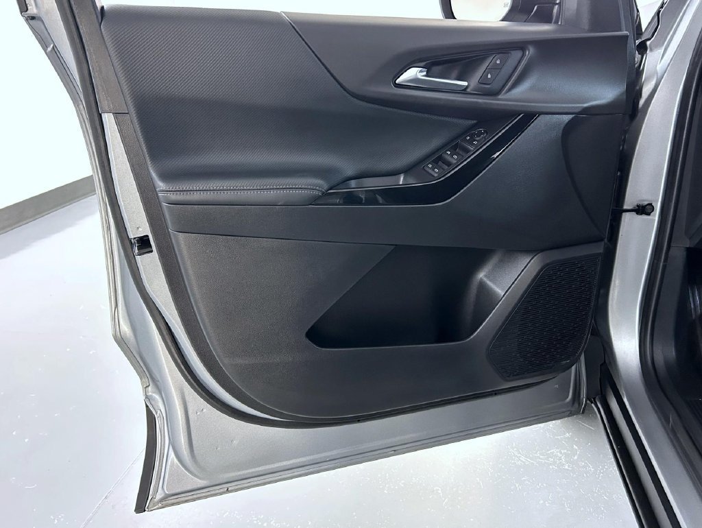 2026 Chevrolet Equinox LT - Photo 10