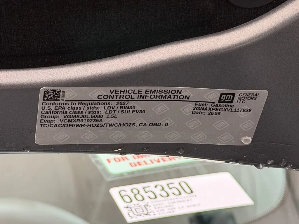2027 Chevrolet Equinox LT - Photo 21