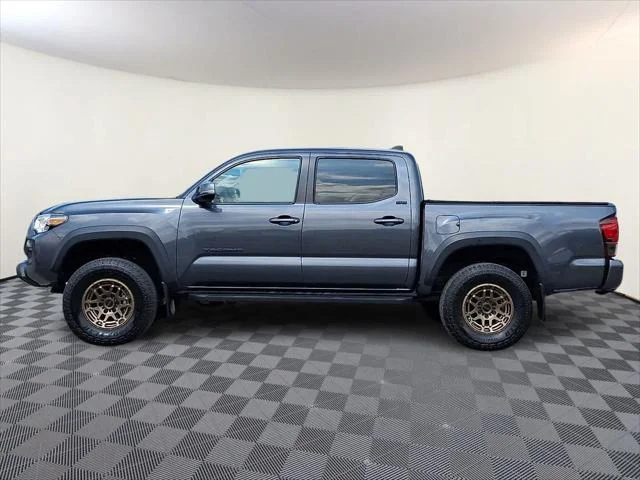 Certified Used 2023 MAGNETIC GRAY MET. Toyota  image 9