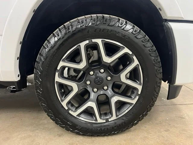 Used 2025 White Ram Laramie image 25