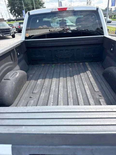 Used 2019 White Ford XL image 6