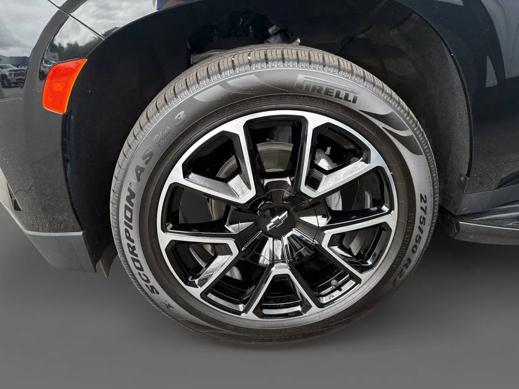 Used 2023 Black Chevrolet RST image 15