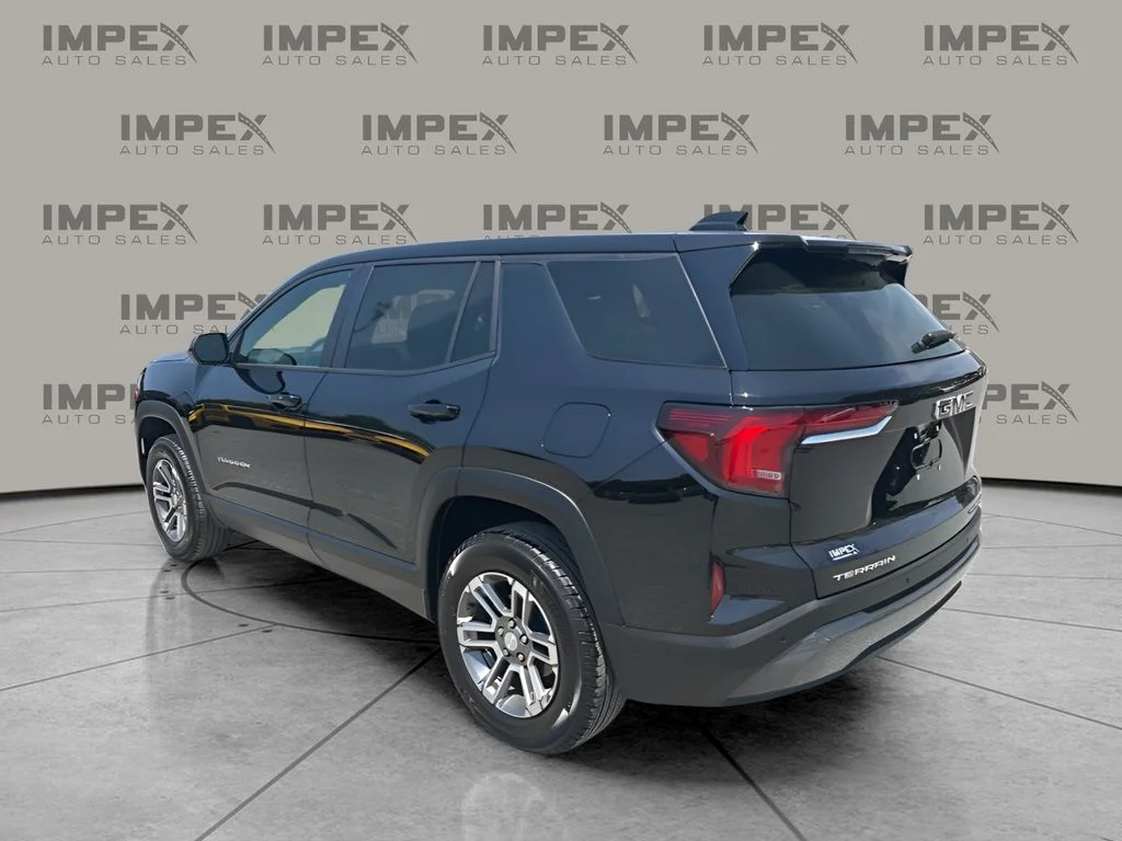Used 2026 Black GMC Elevation image 3