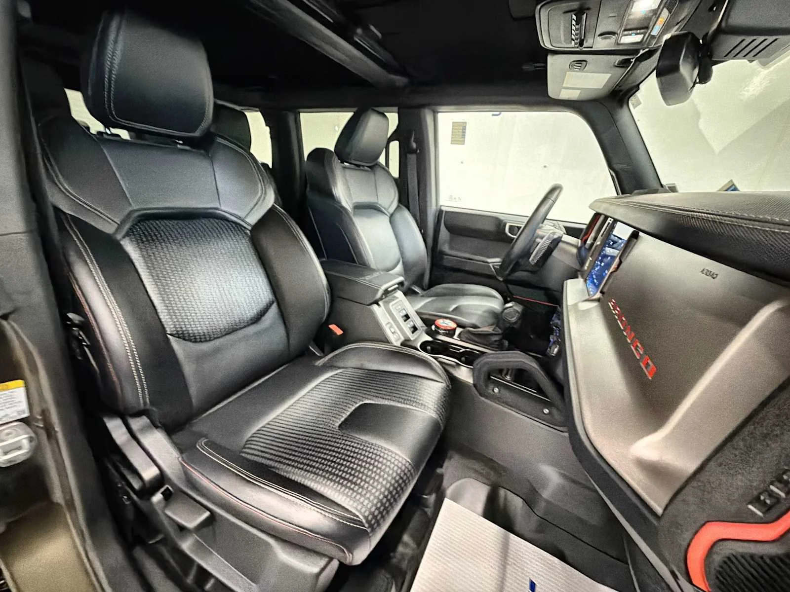 Used 2024 Shelter Green Metallic Ford Raptor image 25