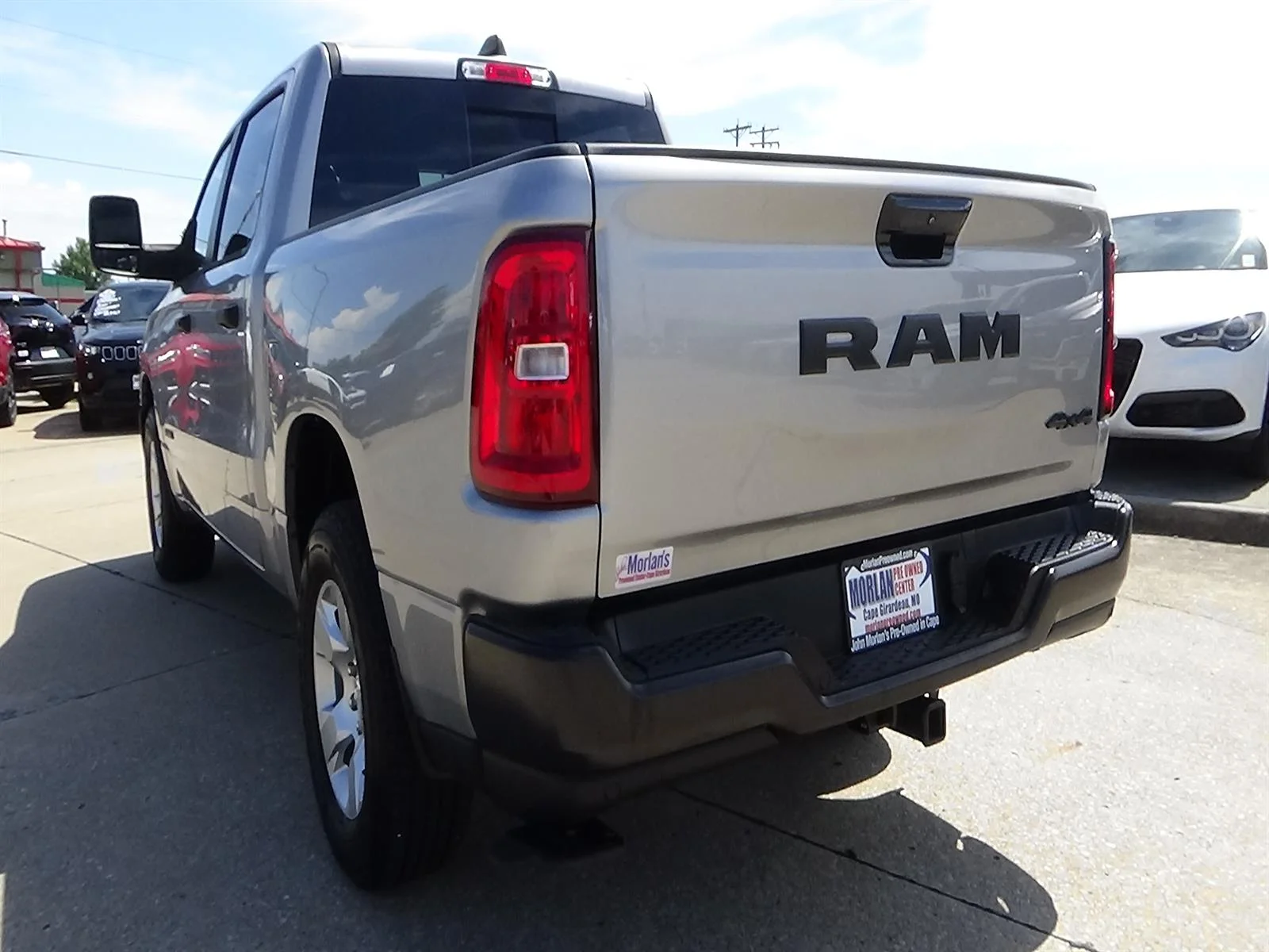 Certified Used 2025 Billet Silver Metallic Clear Coat (psc) RAM Tradesman image 8