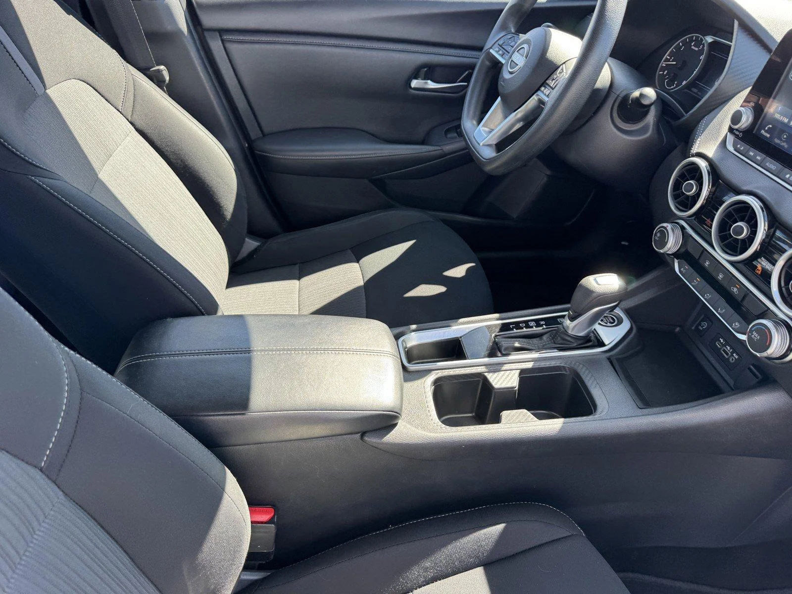 Used 2024 Electric Blue Met Nissan SV image 8