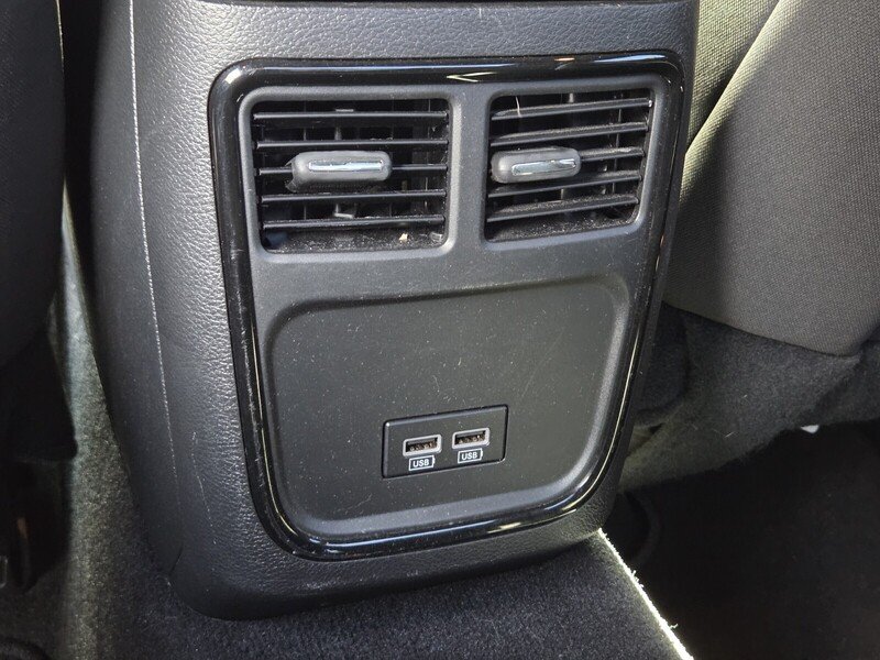 Used 2022 Silver Dodge SXT image 16