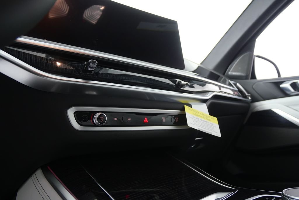 Used 2026 Skyscraper Grey Metallic BMW xDrive50e image 21