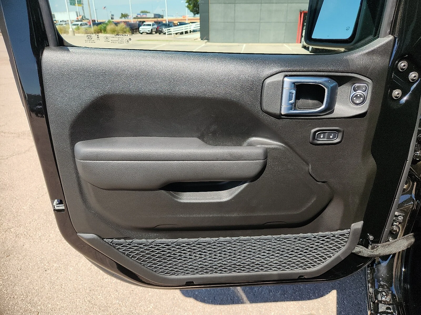 New 2027 Black Clear-Coat Paint Jeep 4-DOOR SPORT S image 11