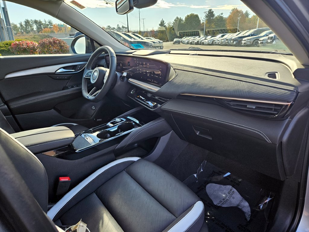2025 Buick Envision Sport Touring - Photo 12