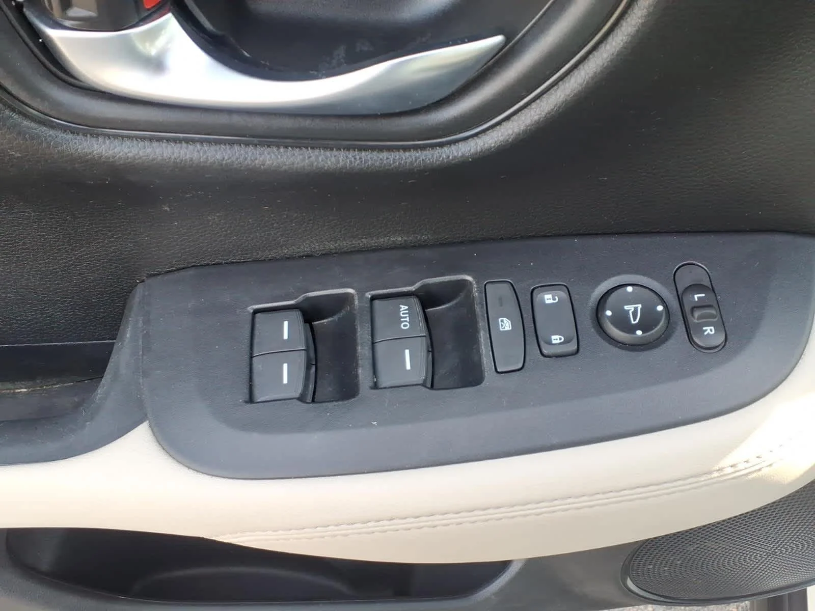 2024 Honda HR-V LX - Photo 18