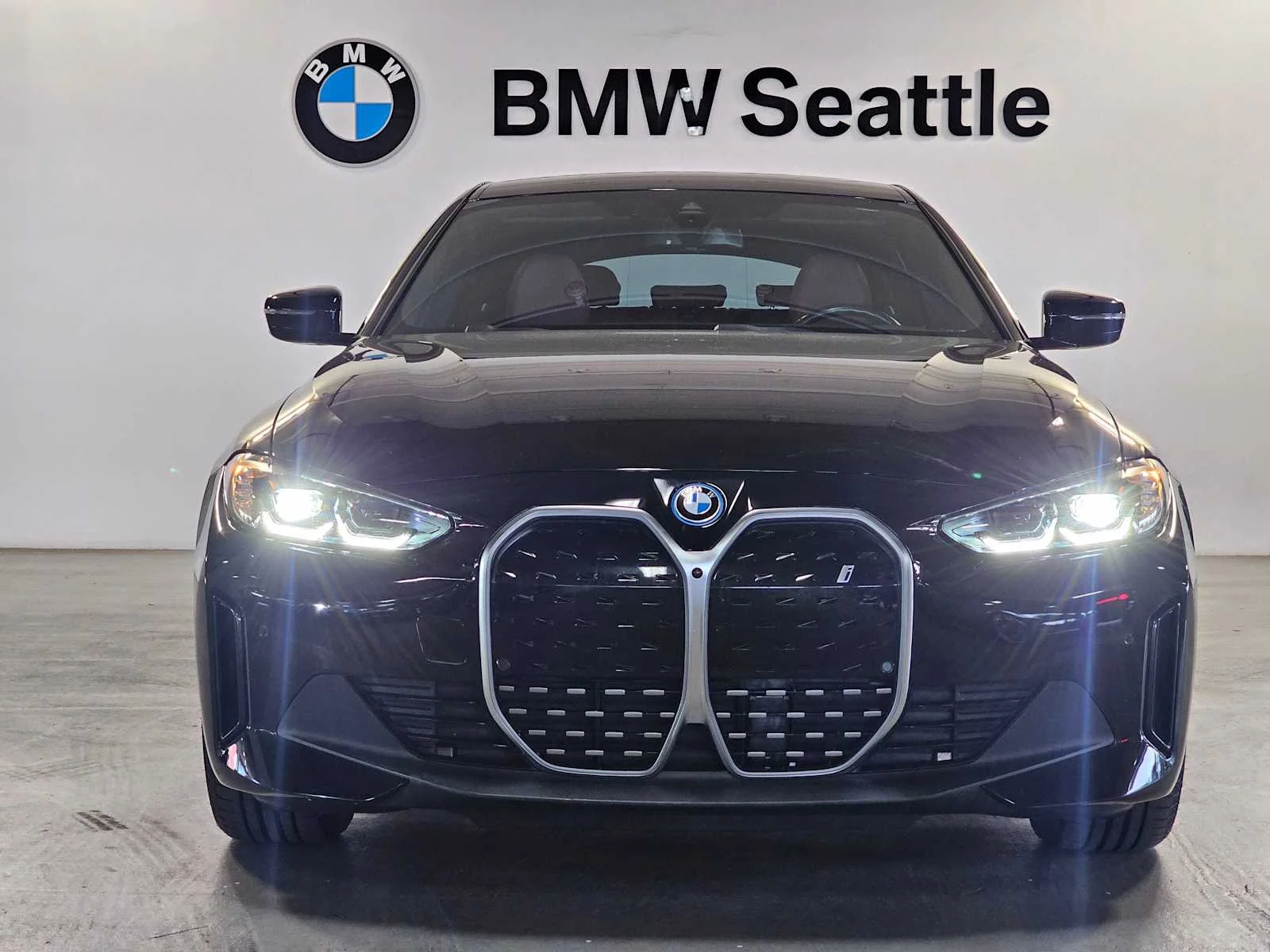 Certified Used 2023 Jet Black BMW eDrive35 image 6