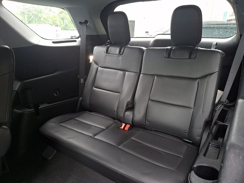 Used 2023 Gray Ford XLT image 10