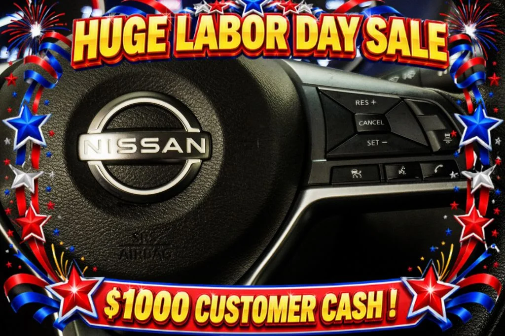 Used 2025 Gray Nissan SV image 13
