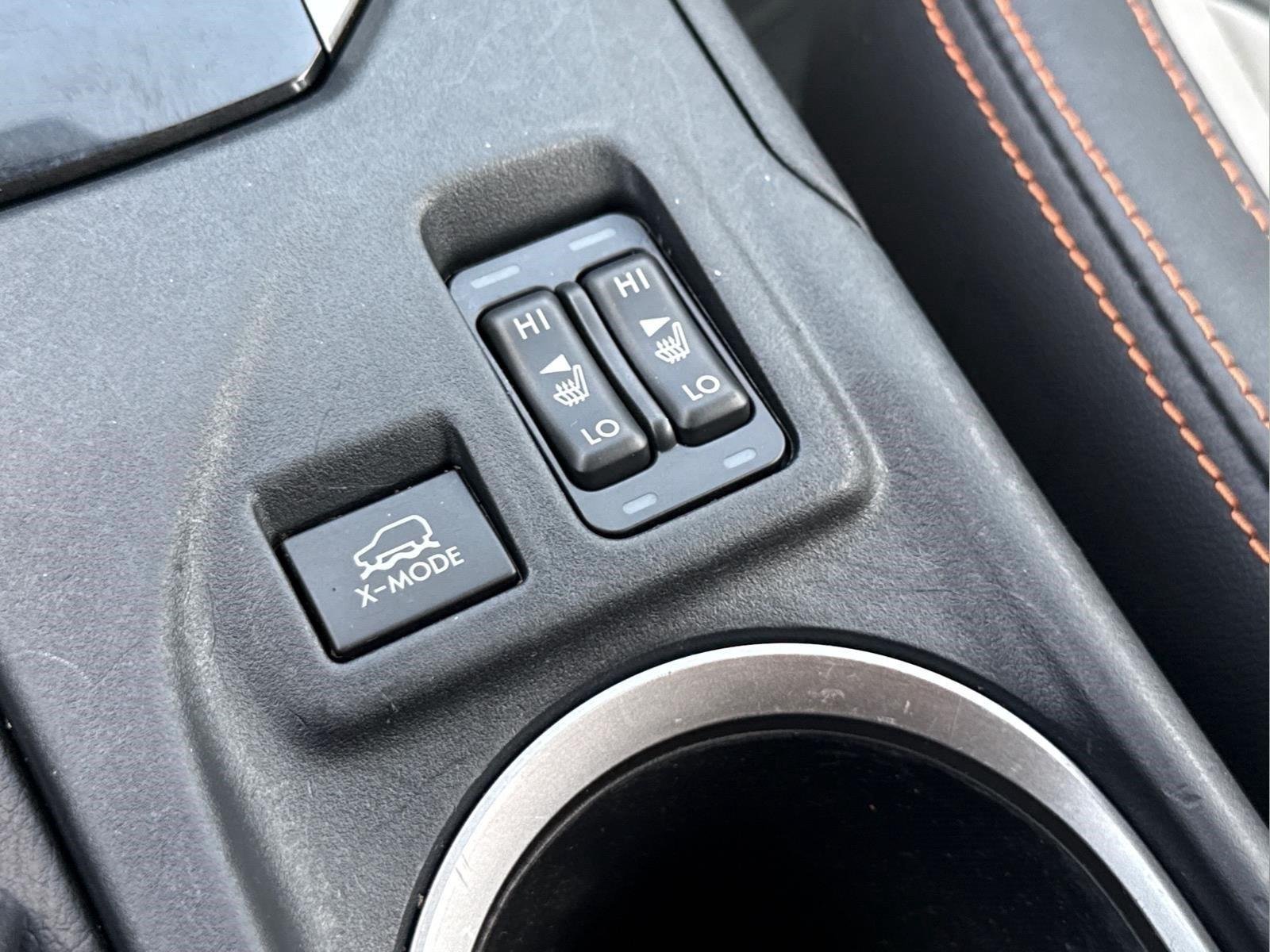 Used 2019 Sunshine Orange Subaru Limited image 27