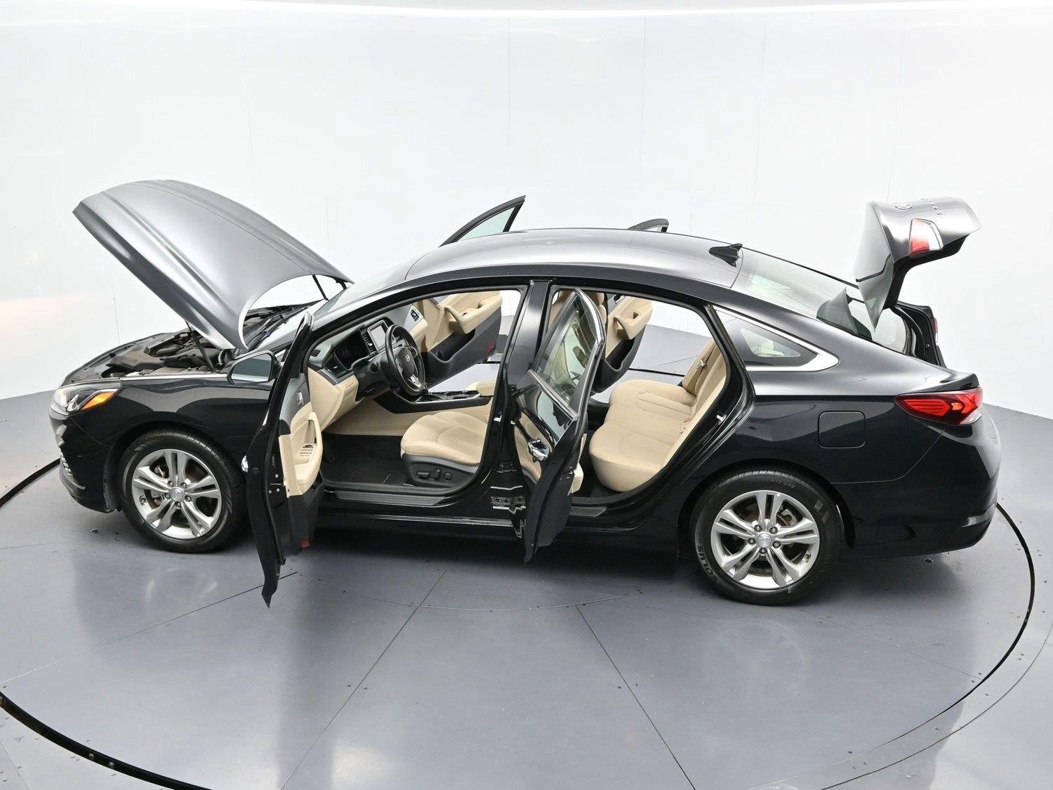 Used 2019 Phantom Black Hyundai SEL image 40