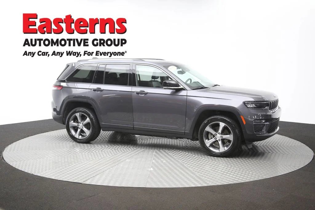 Used 2023 Gray Jeep 4xe image 52