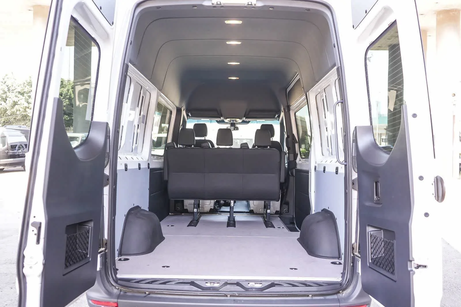 New 2026 Arctic+White Mercedes-Benz Crew 144WB High Roof RWD 2.0L I4 Diesel Turbo SO image 30
