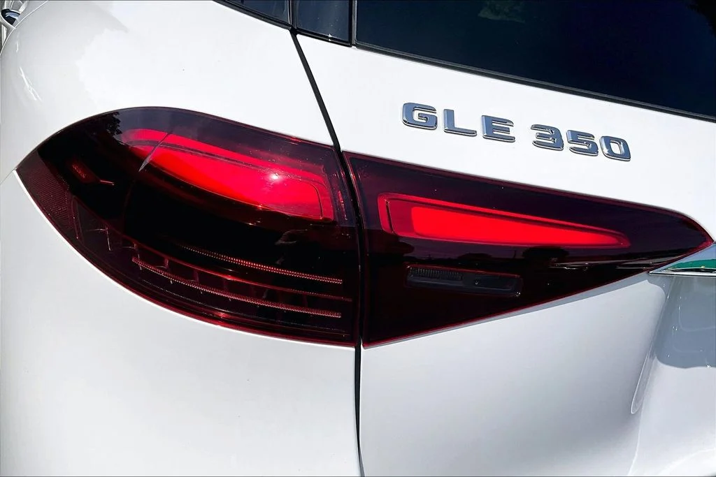 Certified Used 2024 White Mercedes-Benz GLE 350 image 32