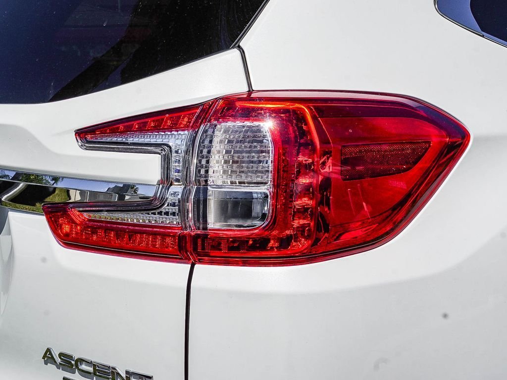Used 2023 White Subaru Limited image 7