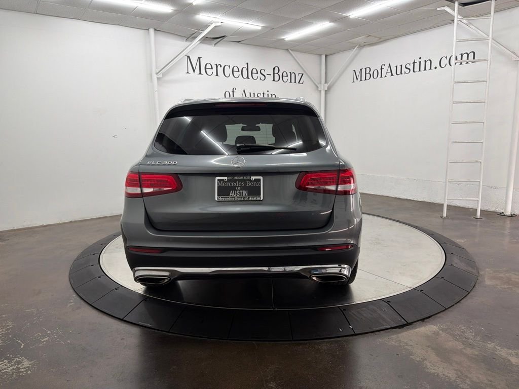 Used 2018 Gray Mercedes-Benz GLC 300 image 6