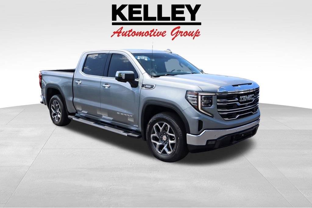 2023 GMC Sierra 4WD Crew Cab Short Box SLT's photo