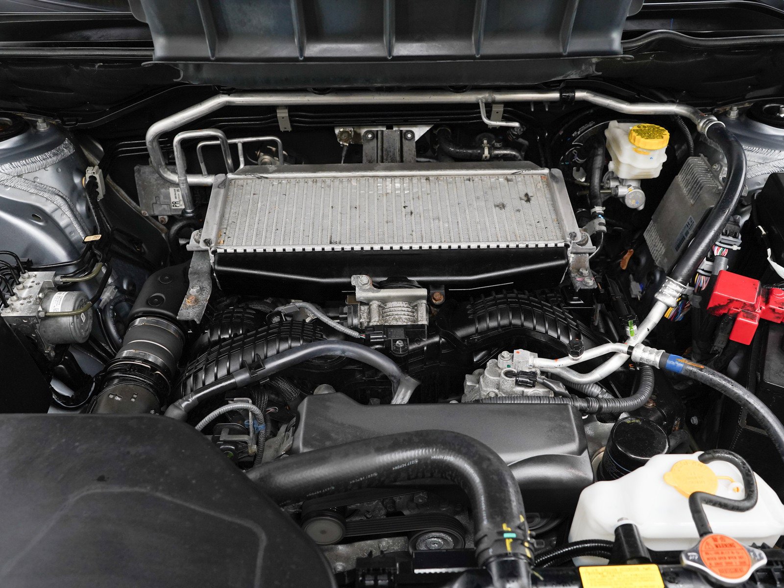 Used 2022 Ice Silver Metallic Subaru Onyx Edition image 30