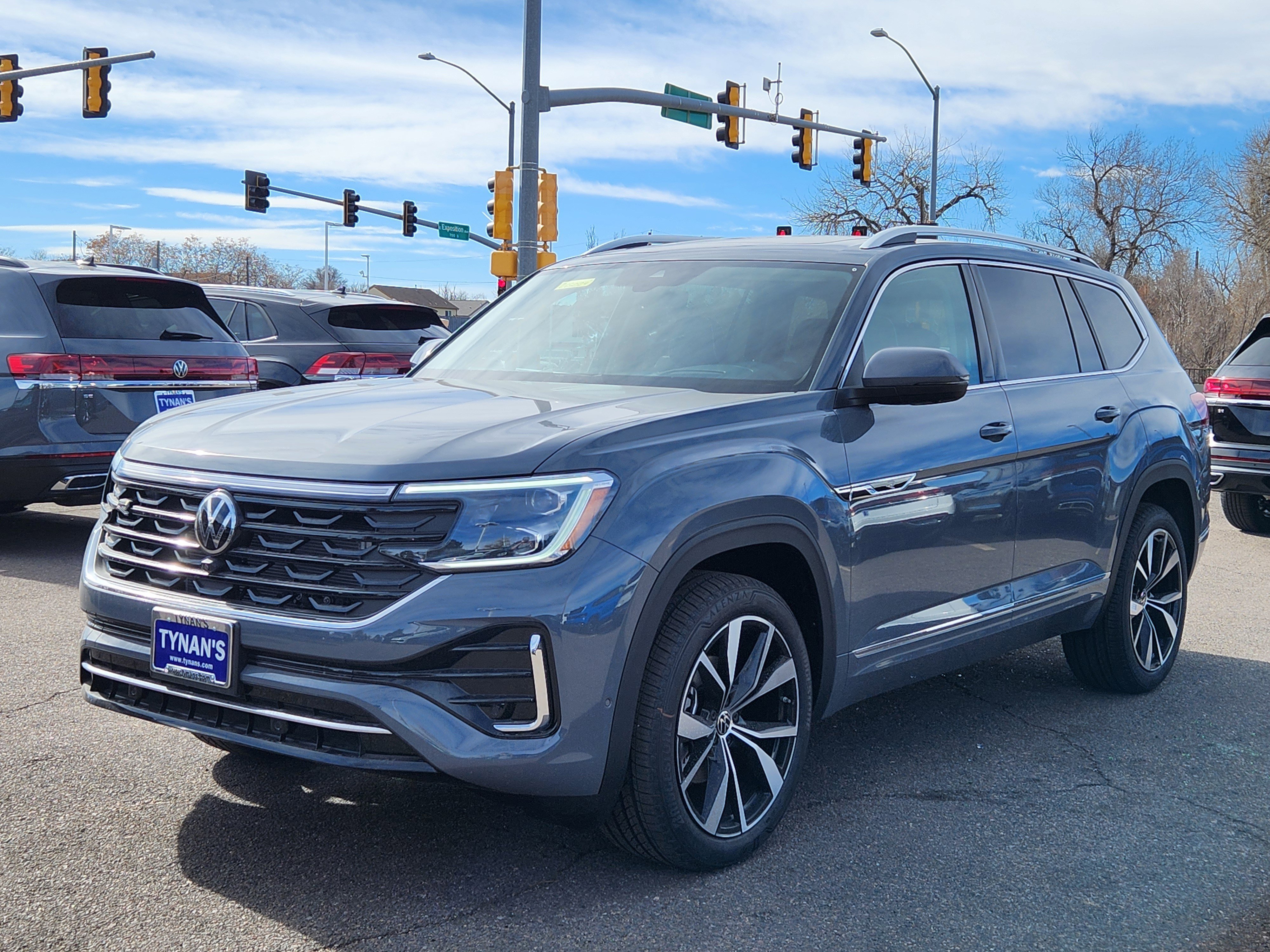 2026 Volkswagen Atlas SEL Premium R-Line - Photo 6
