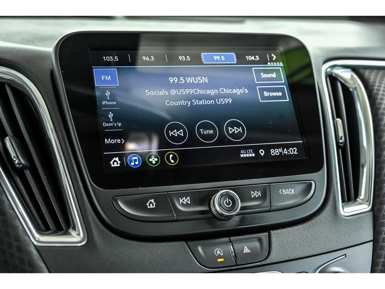 Used 2020 White Chevrolet LT image 19
