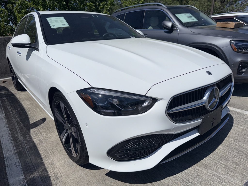 Used 2025  Mercedes-Benz C 300 image 2