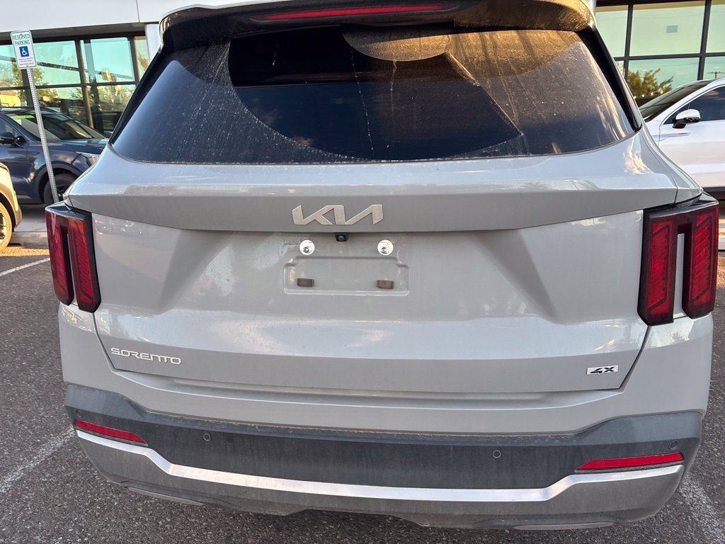 Used 2025 Gray Kia EX image 9