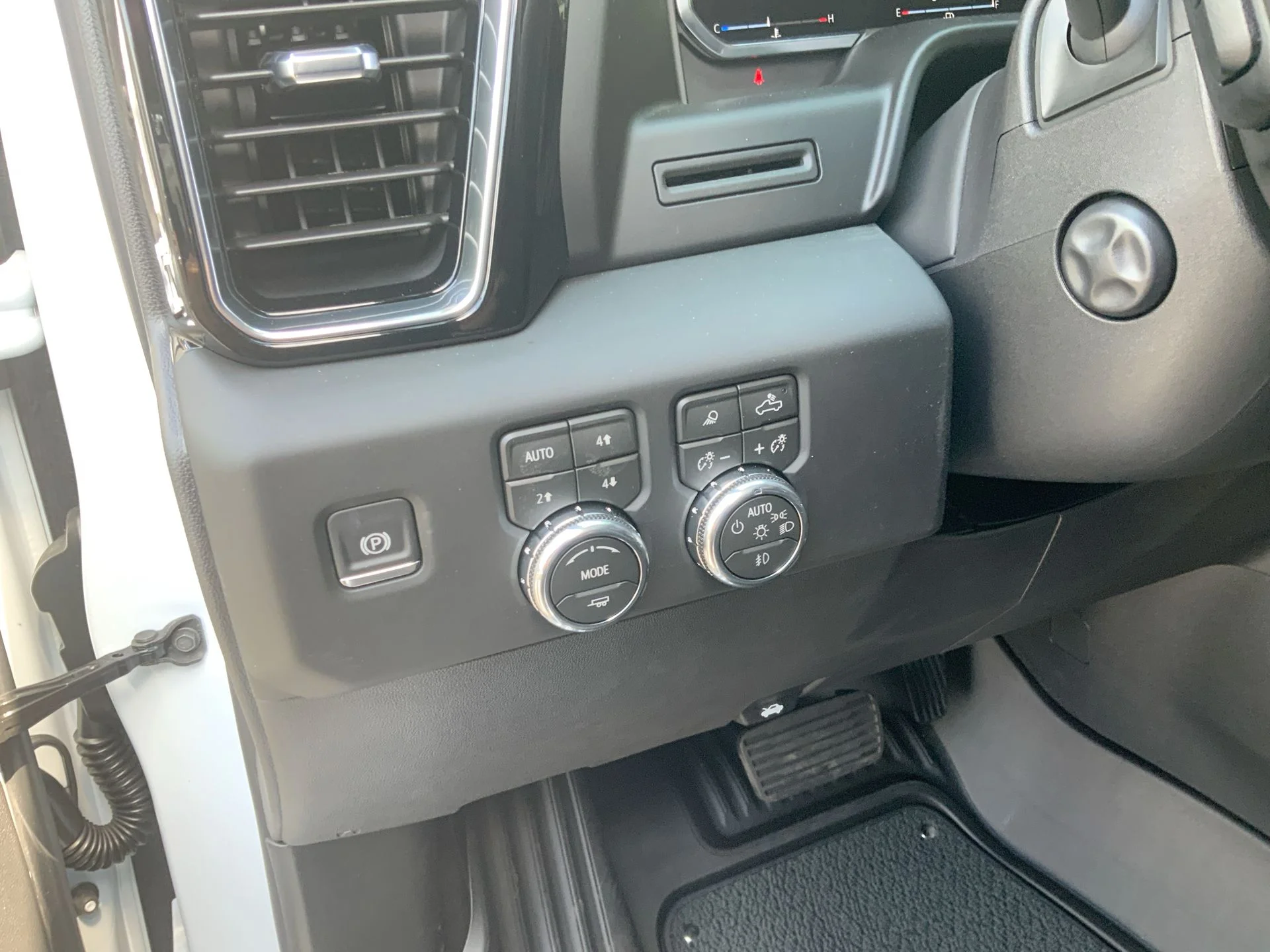 2026 GMC Sierra 1500 Denali - Photo 42