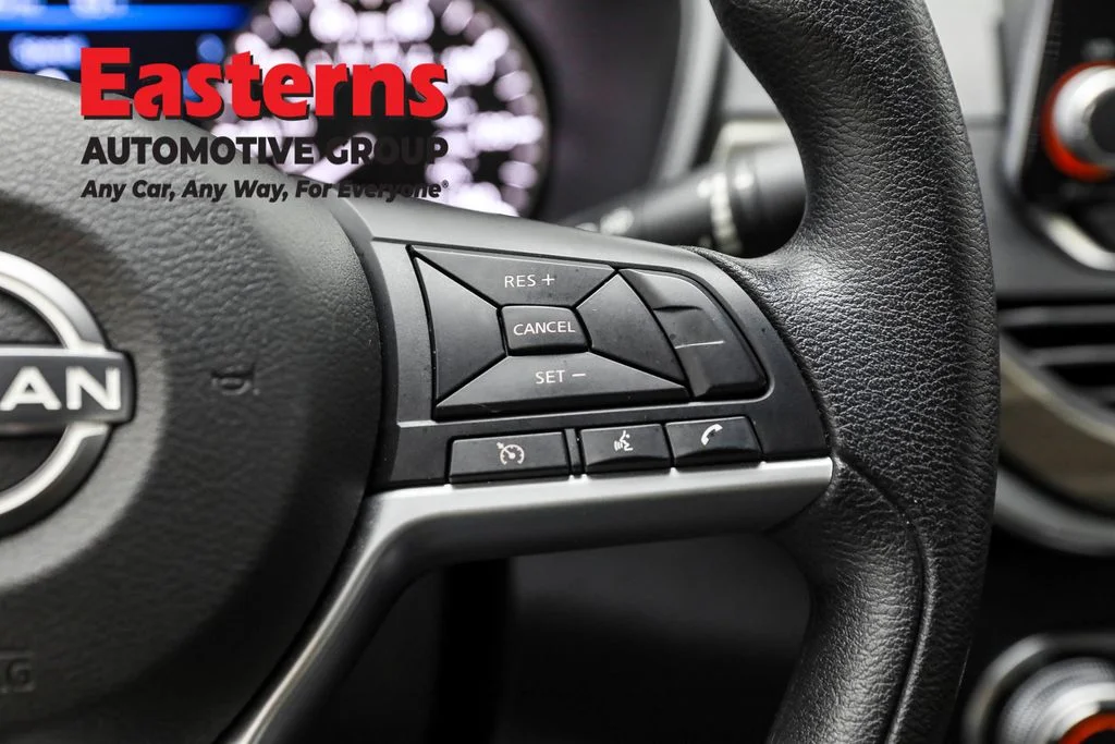 Used 2024 Gray Nissan 2.5 SV image 16