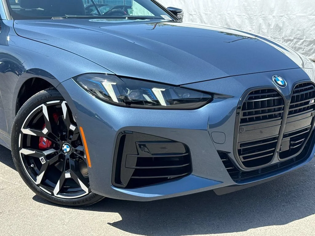 Used 2026 Blue BMW M440i image 2