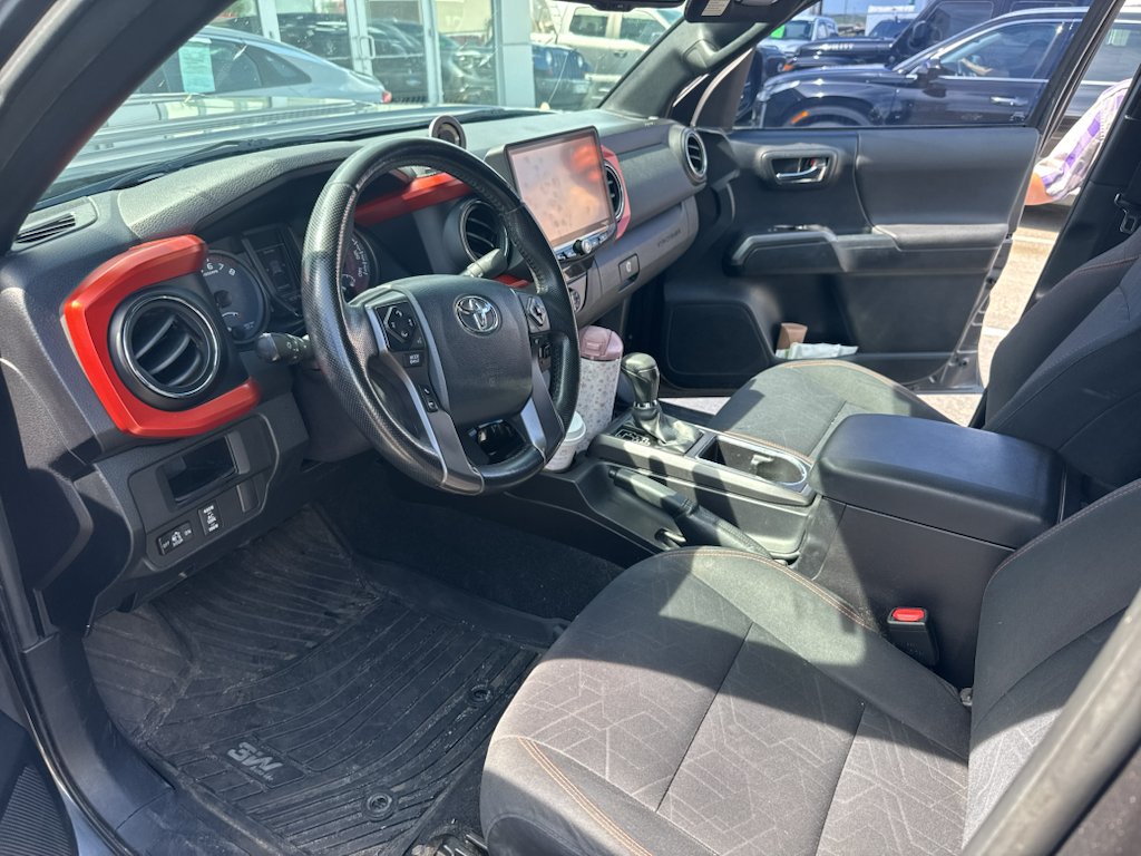Used 2016 Gray Toyota TRD OFF ROAD image 10
