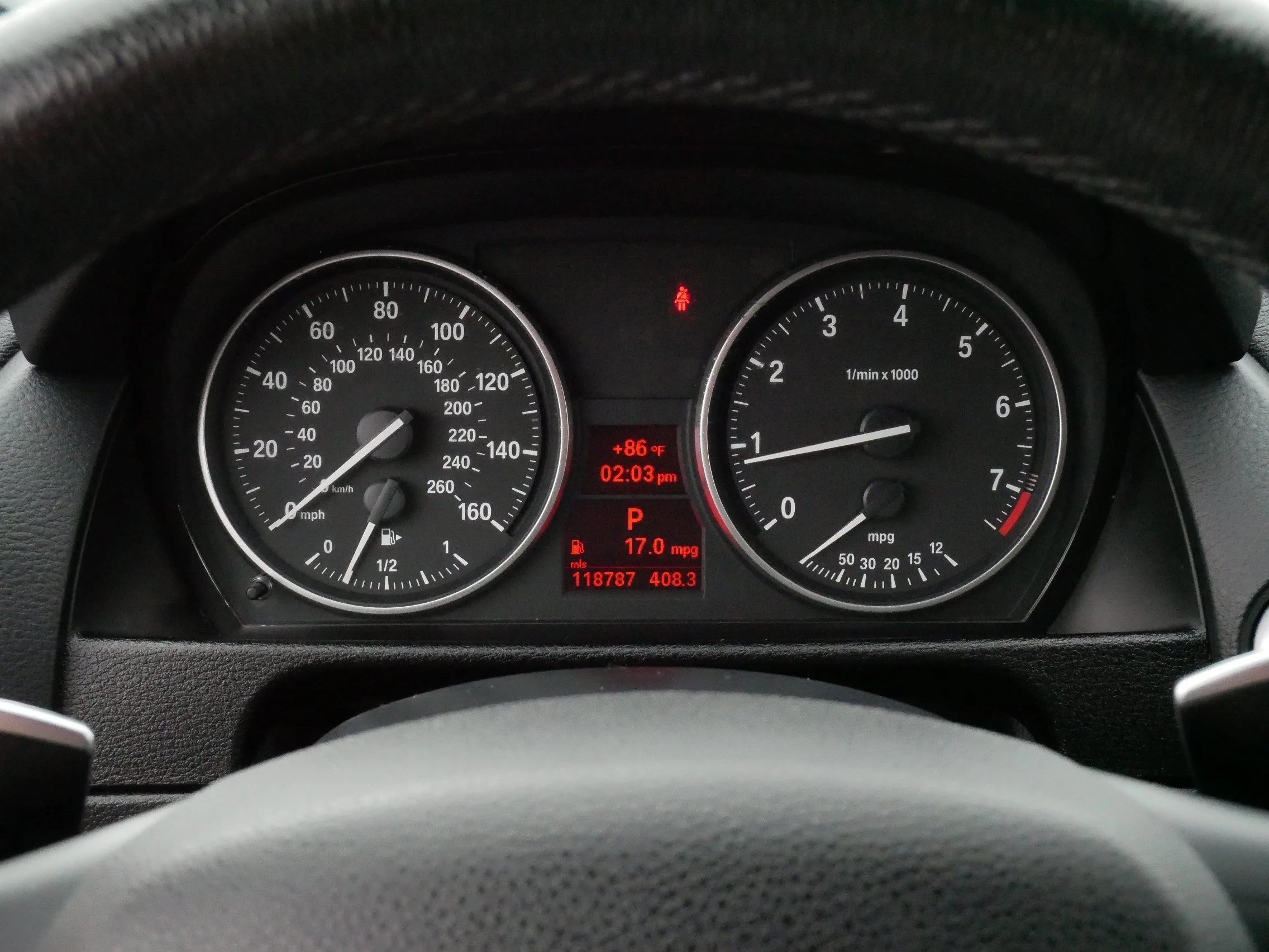 Used 2014 Gray BMW xDrive28i image 21