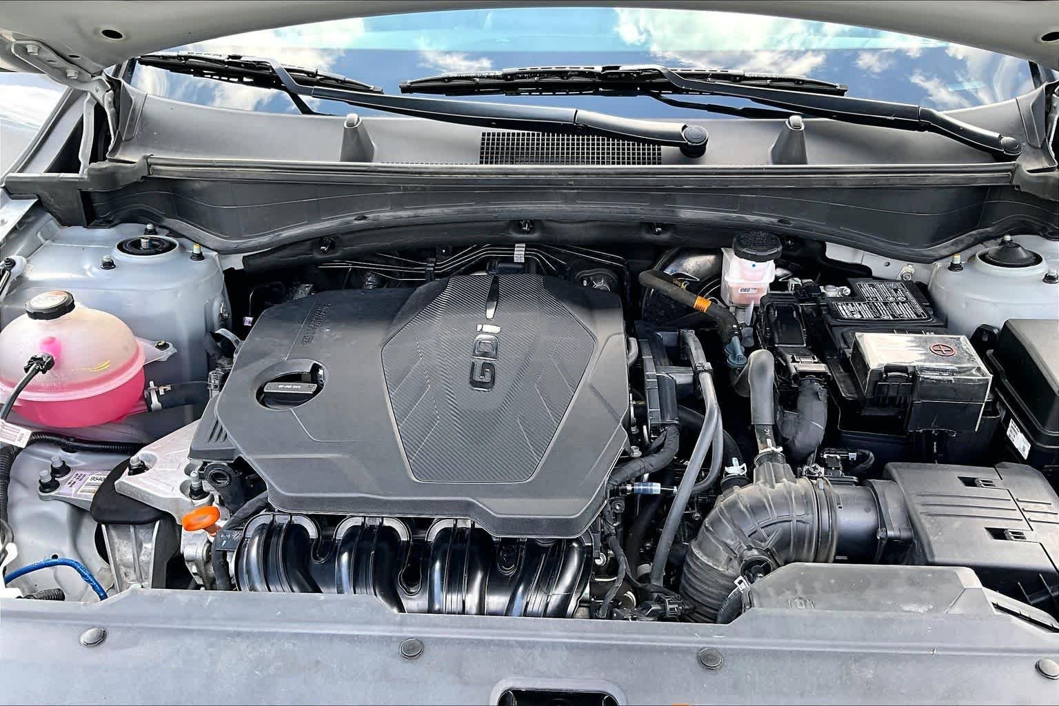 Used 2025 Wolf Gray Kia X-Line image 30