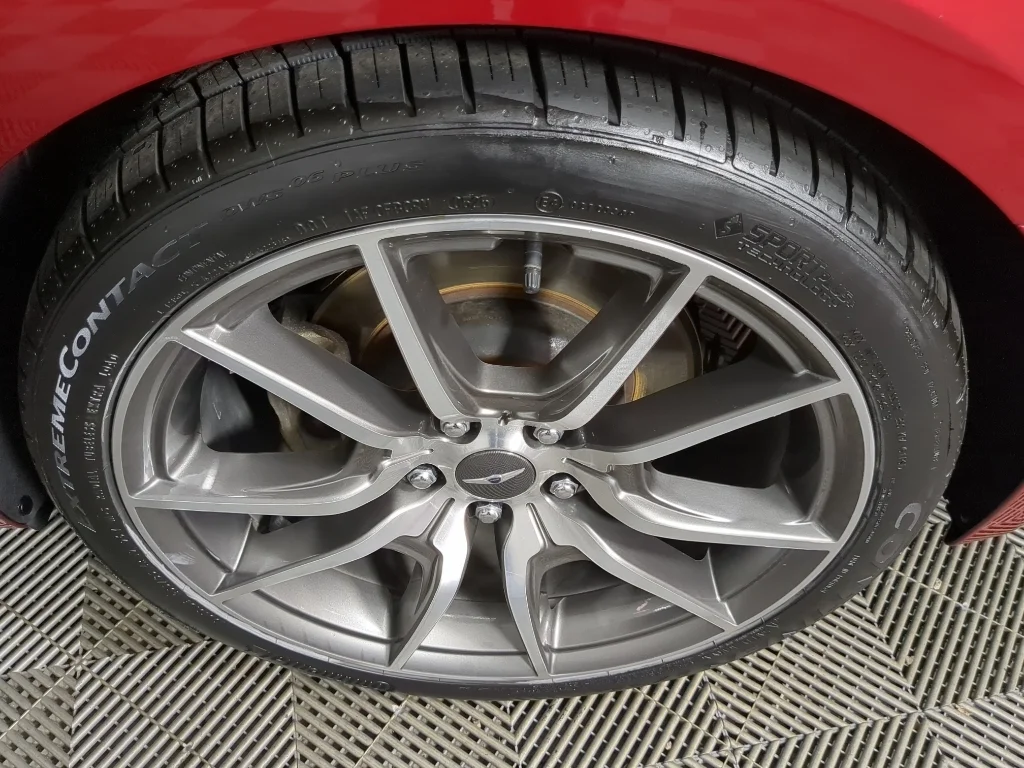 Used 2022 Red Genesis 2.0T image 16