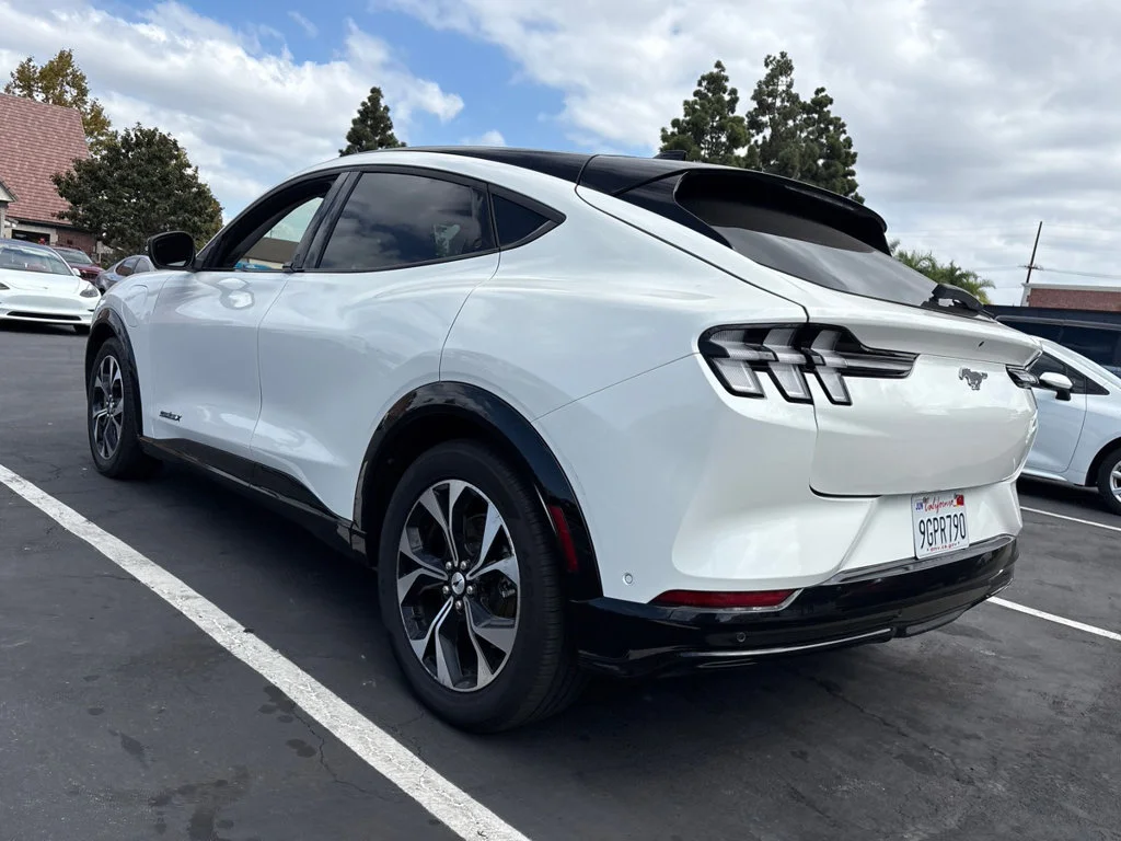 Used 2023 Star White Metallic Tri-Coat Ford Premium image 7