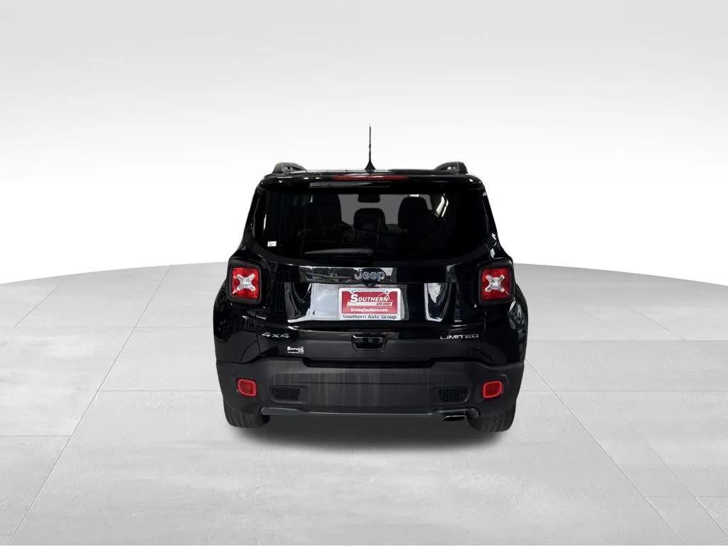Used 2022 Black Jeep Limited image 4