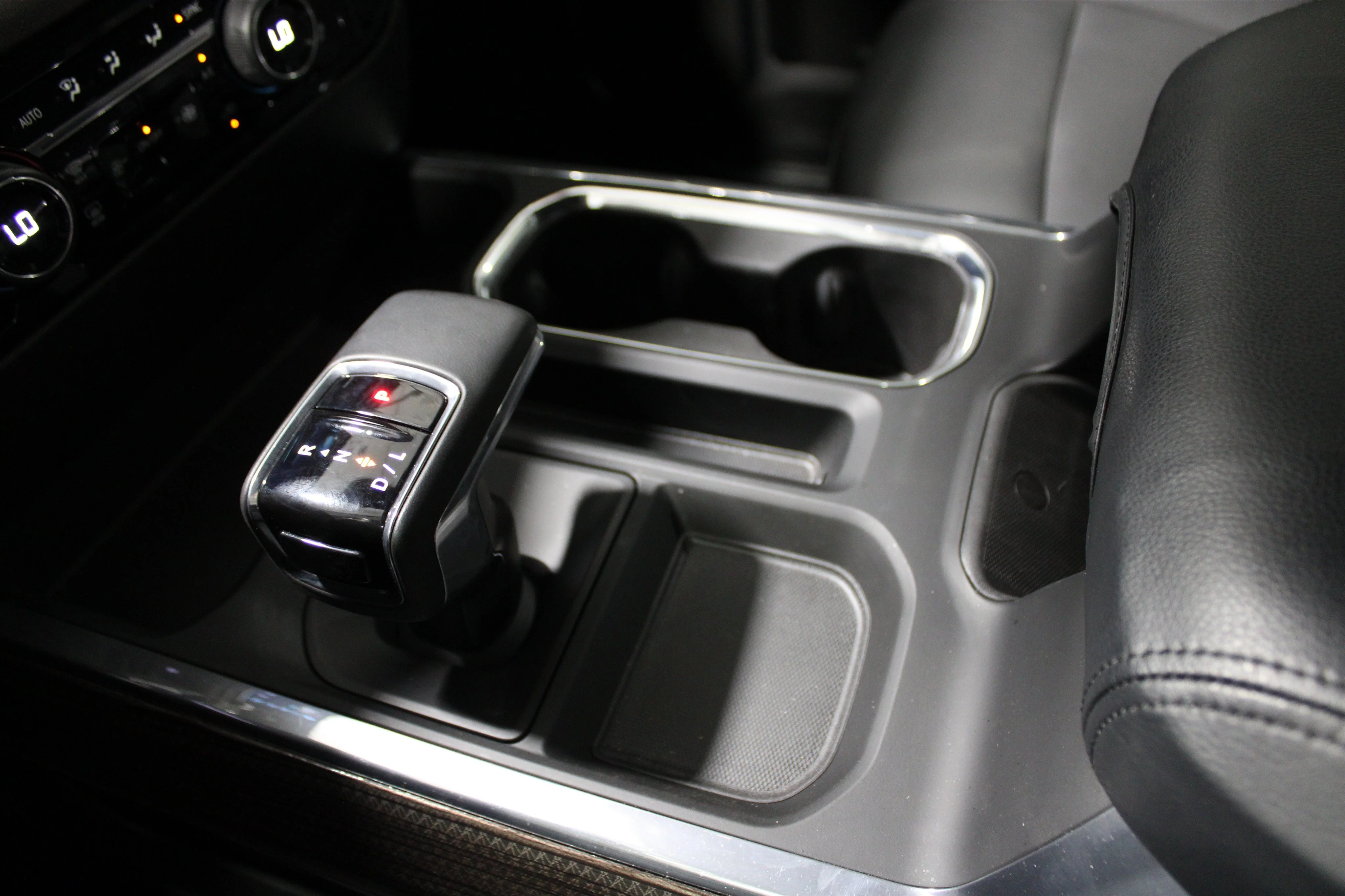 2024 Chevrolet Silverado 1500 RST - Photo 18