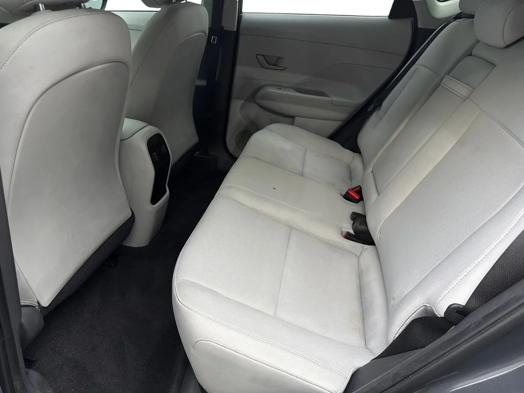 Used 2024 Gray Hyundai SEL image 33