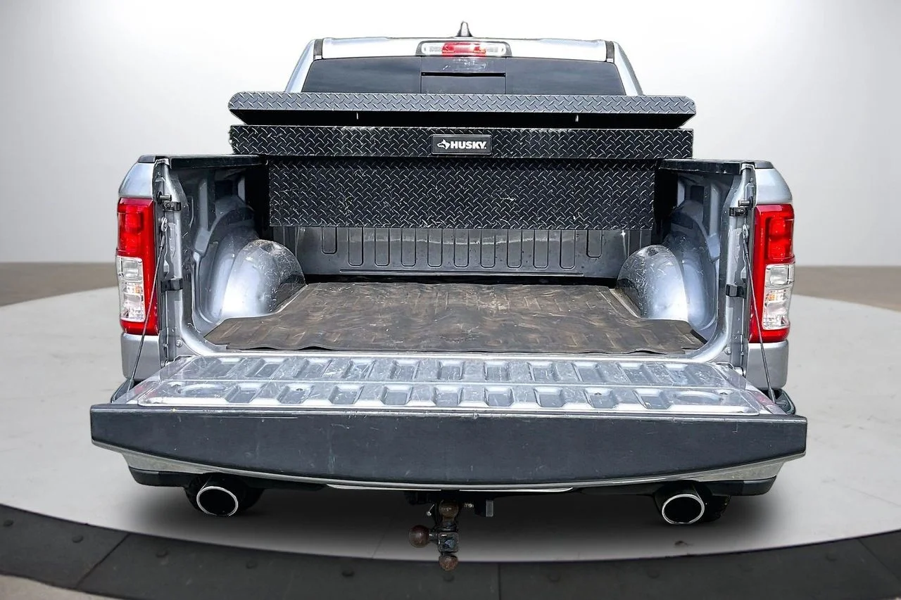 Used 2022 Silver Ram Big Horn/Lone Star image 25