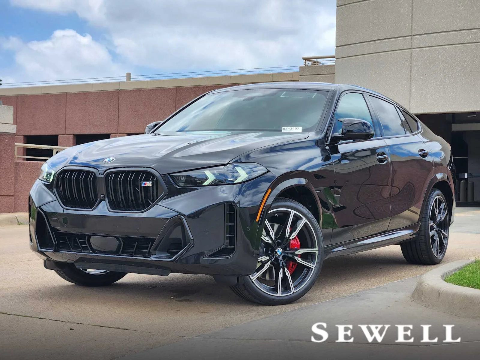 2027 BMW X6 M60i