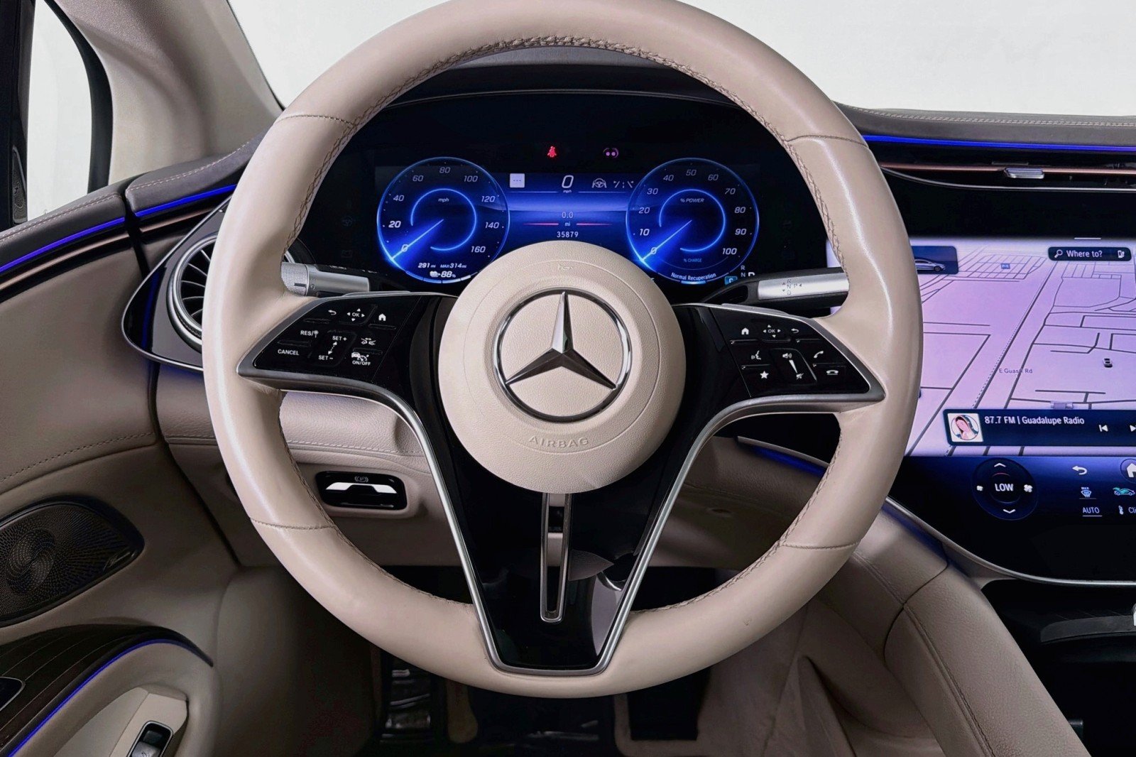 Certified Used 2024 Polar White Mercedes-Benz 450+ image 17