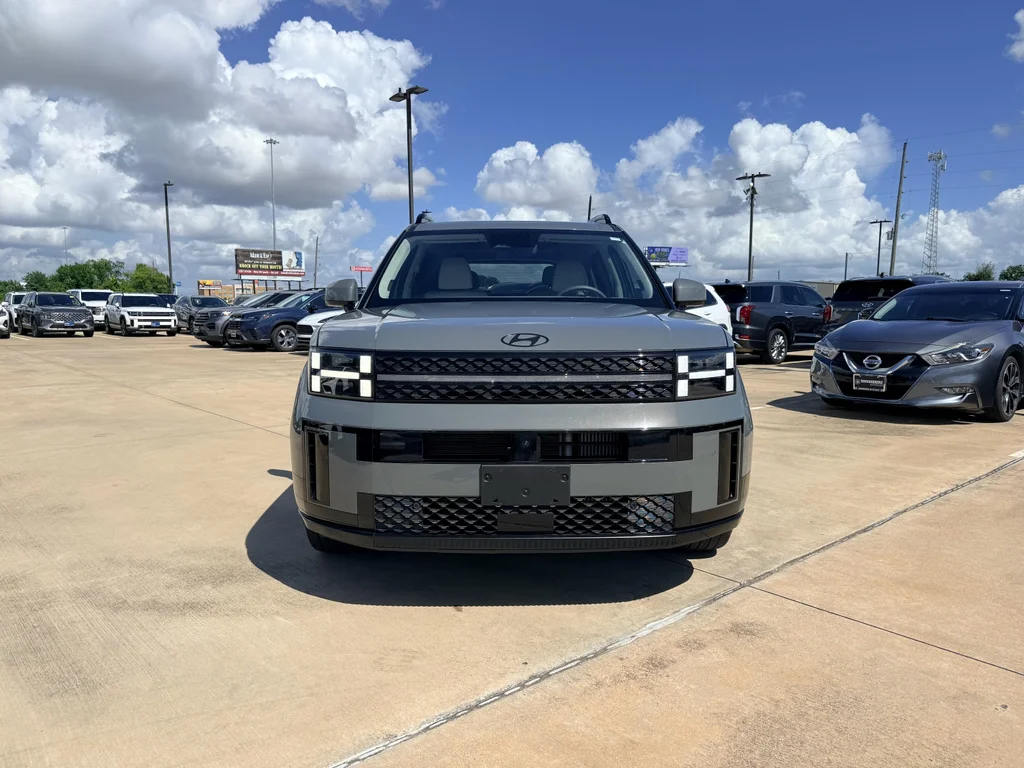 Used 2024 Hampton Gray Hyundai Calligraphy image 2