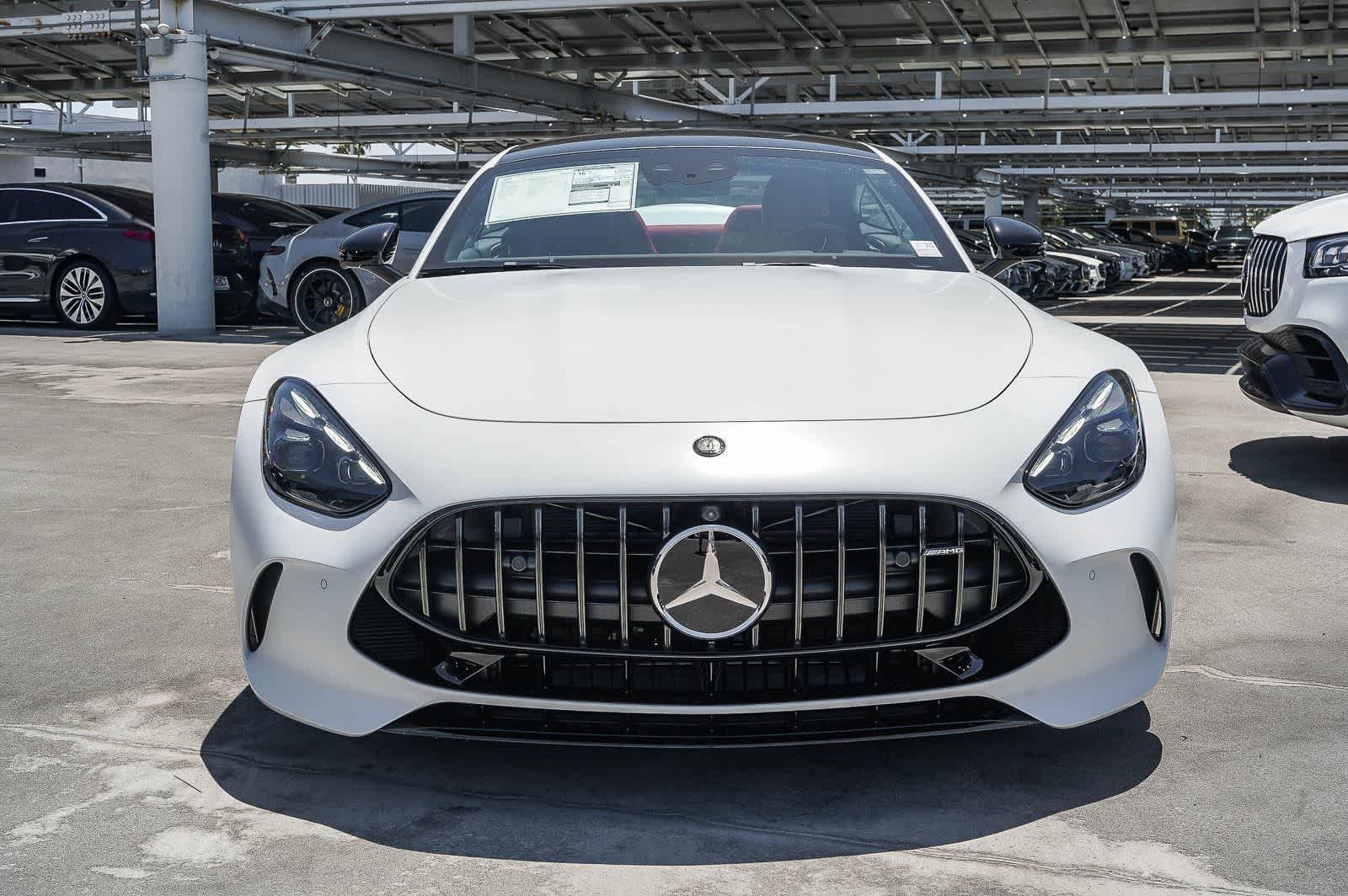 New 2026 MANUFAKTUR Moonlight White Magno Mercedes-Benz AMG® GT 55 image 2